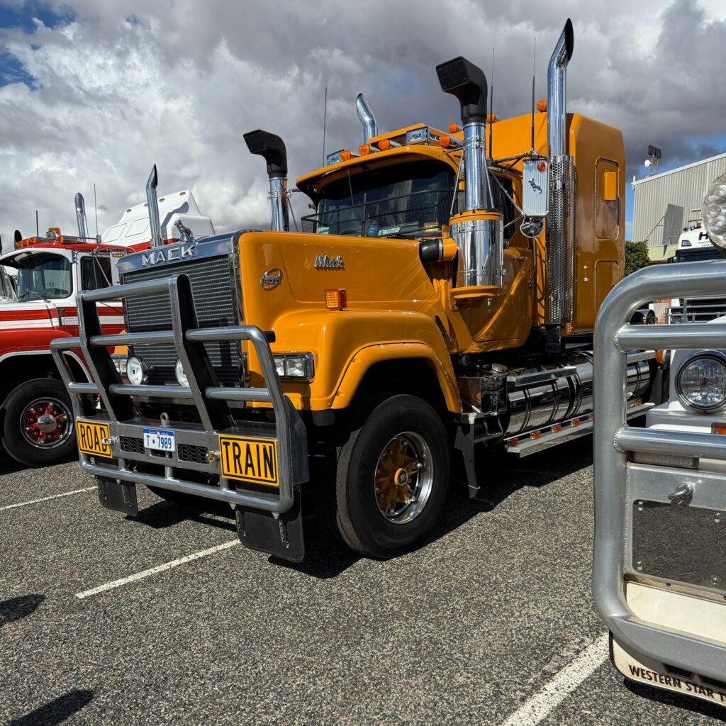 AUBuckets truck with a flat tyre on the way to Mullewa - AU Buckets | Excavator Buckets, Attachments, Heavy Equipment Hire and Wear Parts AUBuckets truck with a flat tyre on the way to Mullewa